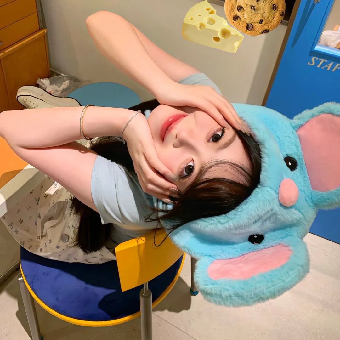 蕾哈娜内衣秀4